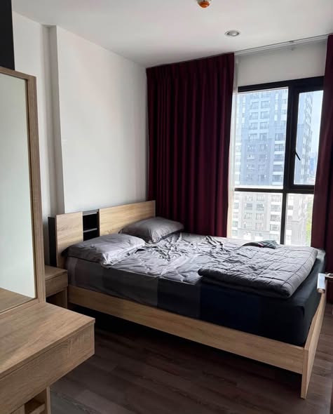 bedroom of The Base Park East