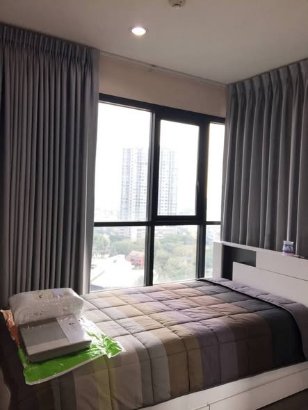 bedroom of The Base Park East