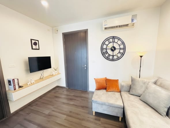living room and bedroom of The Base Park East