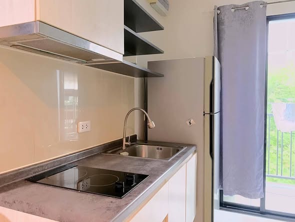 kitchen of THE BASE Park West – Sukhumvit 77