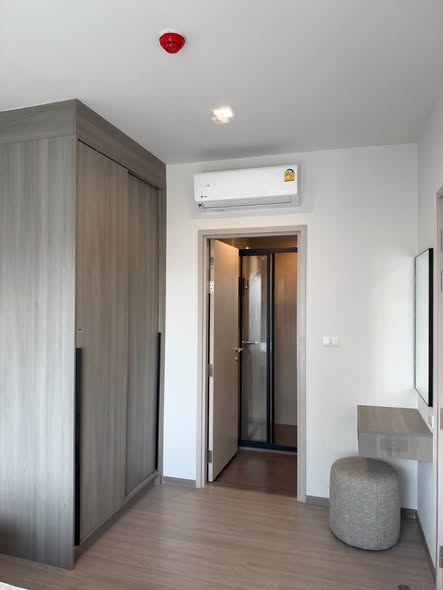 room interior of THE BASE Phetchaburi-Thonglor เดอะ เบส เพชรบุรี – ทองหล่อ