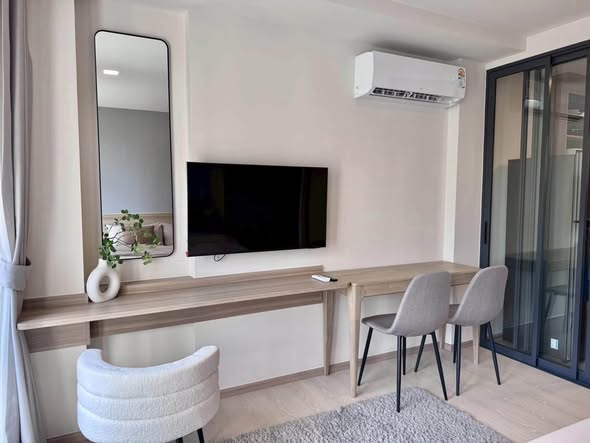 bedroom and living room and room interior of เดอะ เบส ไรส์ | THE BASE Rise