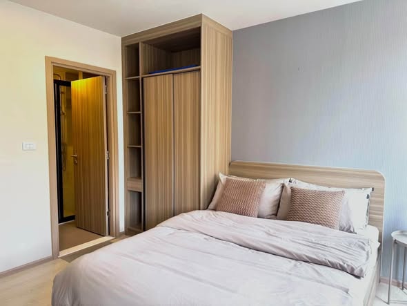 bedroom and room interior of เดอะ เบส ไรส์ | THE BASE Rise