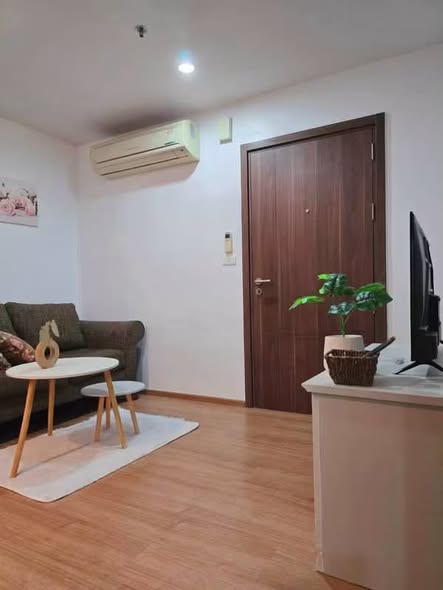 bedroom of THE BASE Sukhumvit 77