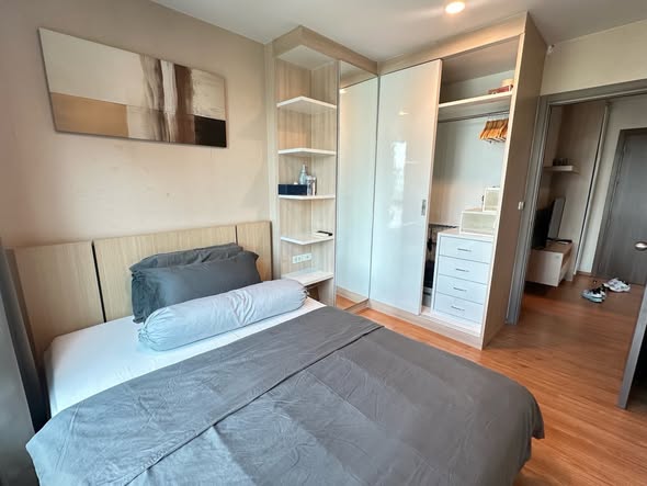 bedroom of THE BASE Sukhumvit 77