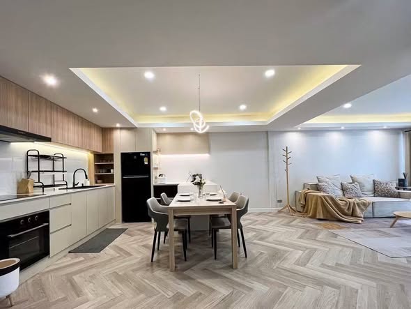 kitchen of The Boulevard Ekkamai