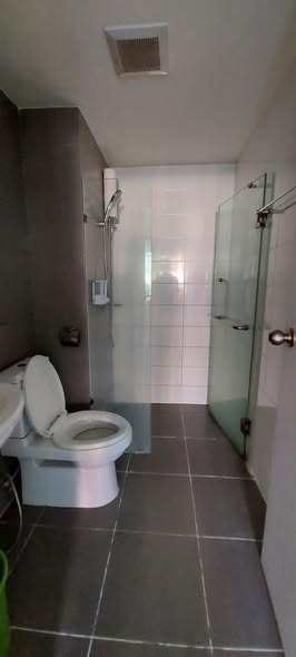 bathroom of The Cabana Condo