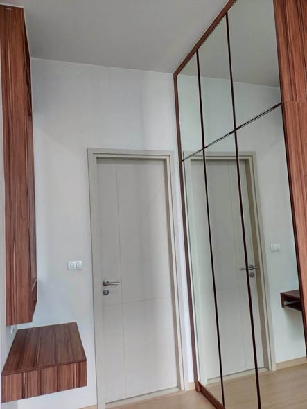 room interior of The Capital Condo Ekkamai-Thong Lo