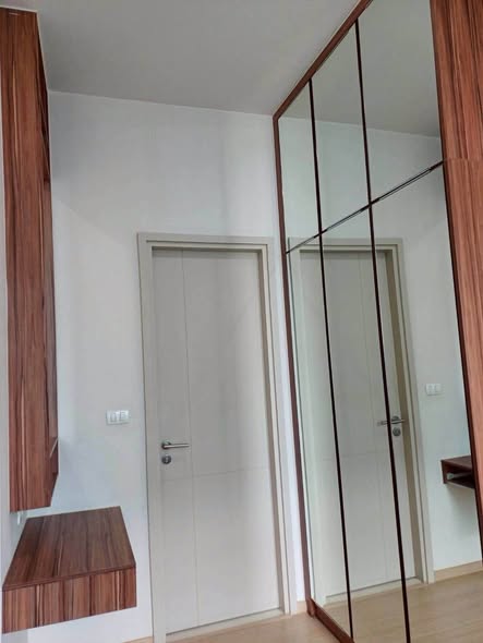 room interior of The Capital Condo Ekkamai-Thong Lo