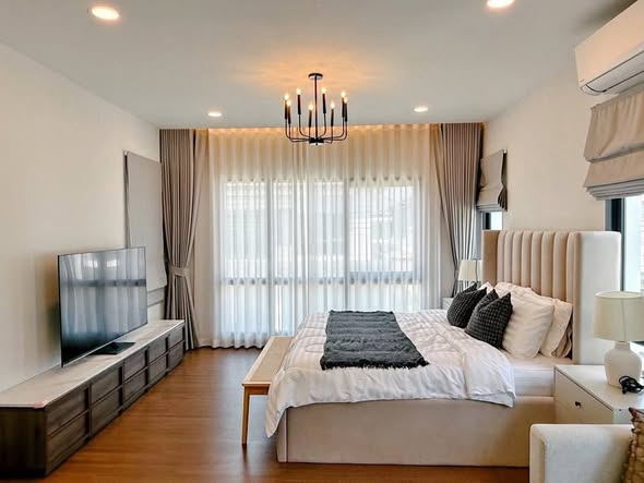 bedroom and room interior of The City Bangna