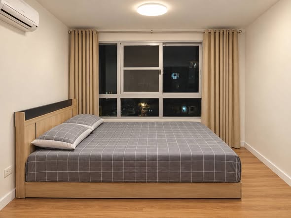 bedroom of The Clover