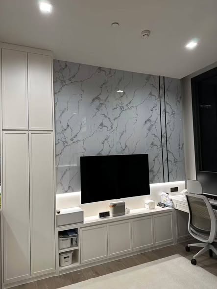 The Crest Park Residences