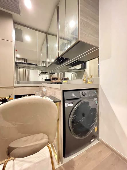 kitchen of The Crest Park Residences