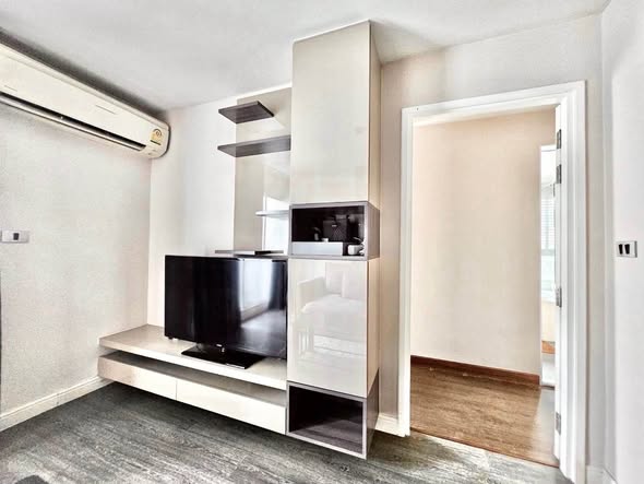 The Crest Sukhumvit 49