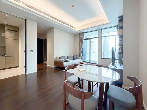 living room of The Diplomat 39