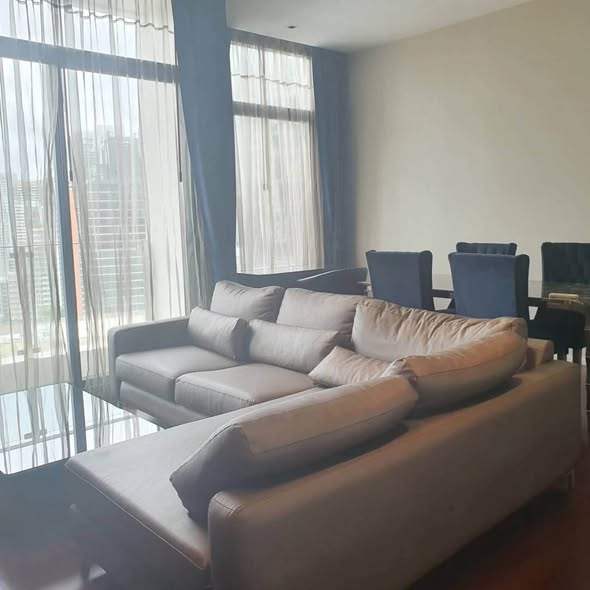 living room of The Diplomat 39