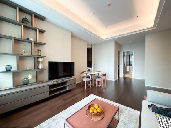 living room of The Diplomat 39
