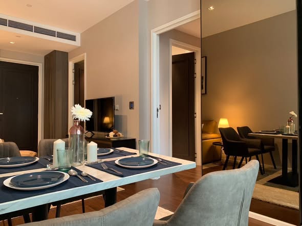 living room of The Diplomat 39