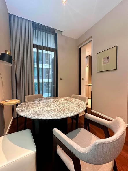 room interior of The Diplomat 39