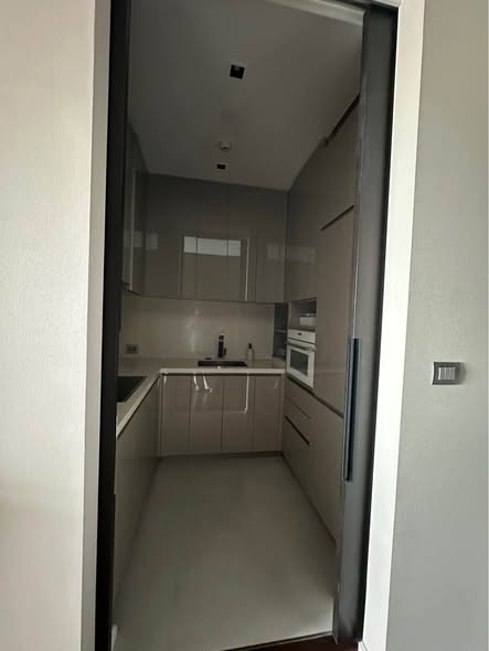 room interior of The Diplomat 39