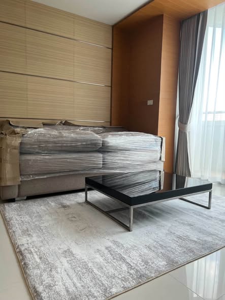 bedroom and living room of THE EMPIRE PLACE SATHON