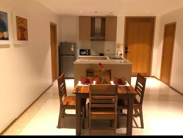 THE EMPIRE PLACE SATHON
