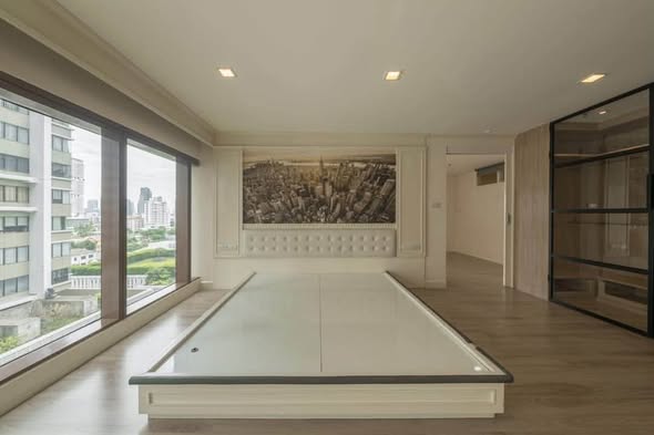 bedroom and room interior of The Emporio Place