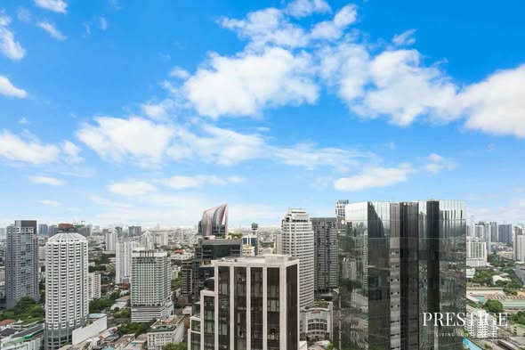 THE ESSE Sukhumvit 36