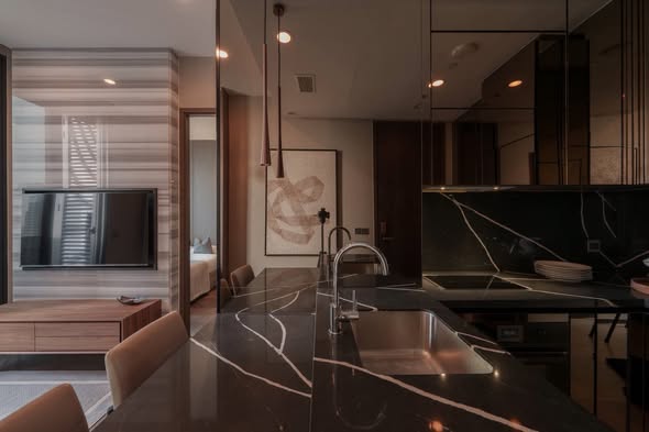 kitchen of THE ESSE Sukhumvit 36