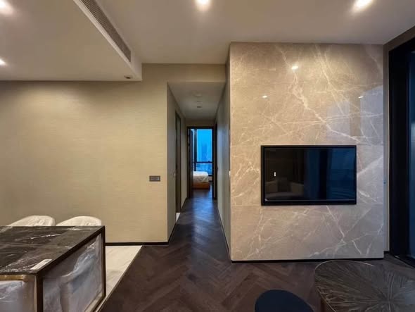living room and room interior of THE ESSE Sukhumvit 36