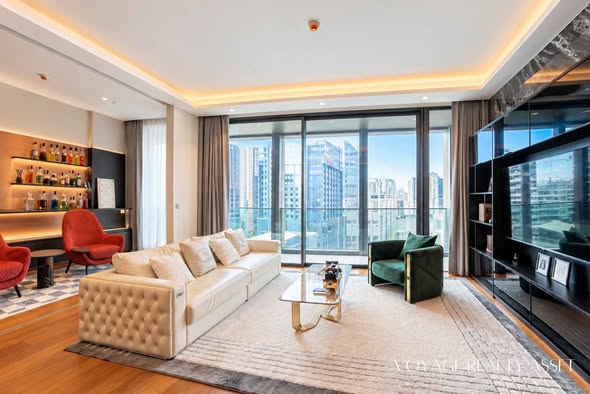 living room and bedroom of The Estelle Phrom Phong
