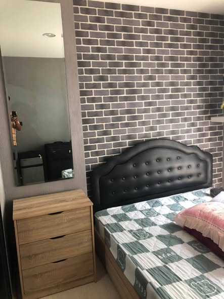 bedroom of The Excel Groove