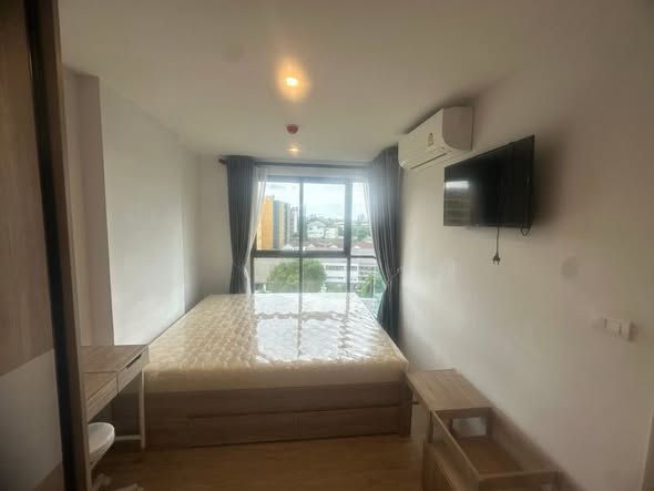 bedroom of The Excel Hideaway Sukhumvit 50