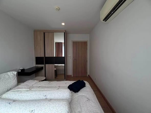 bedroom of The Excel Hideaway Sukhumvit 50