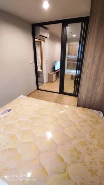 bedroom and room interior of The Excel Hideaway Sukhumvit 71
