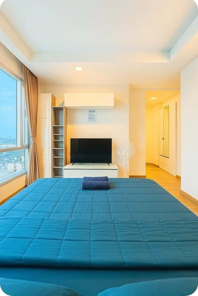 bedroom of The Greenston Thonglor Residence