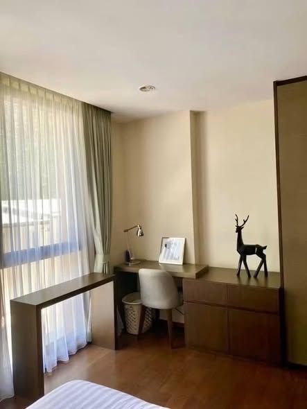 bedroom of The Hudson