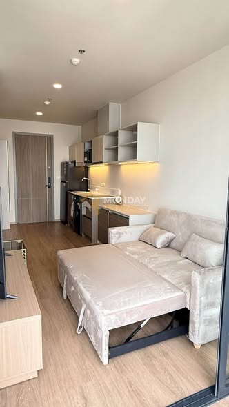 bedroom of The Issara Sathorn (ดิ อิสสระ สาทร)