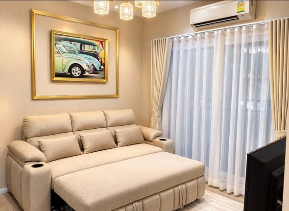 bedroom and living room of The Key BTS Wutthakat เดอะ คีย์ บีทีเอส วุฒากาศ
