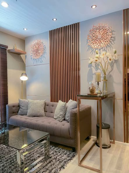 living room of The Key Sathon-Charoen Rat