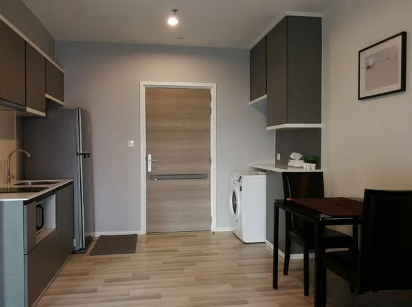 room interior of The Key Sathon-Charoen Rat