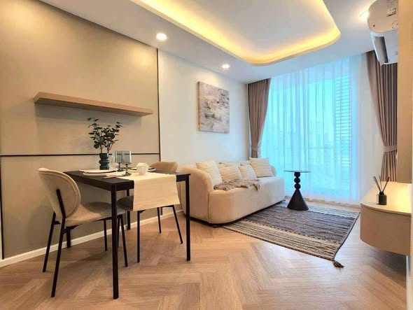 bedroom and living room of The Kris 5 Ratchada 17
