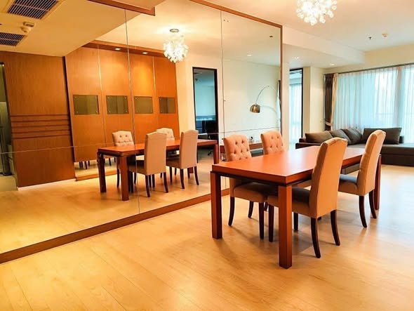 living room and room interior of The Lakes