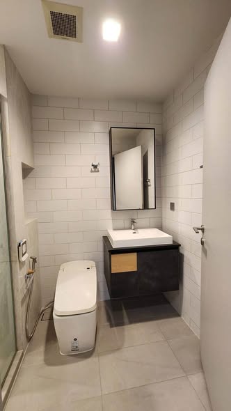 bathroom of THE LINE Jatujak-Mochit