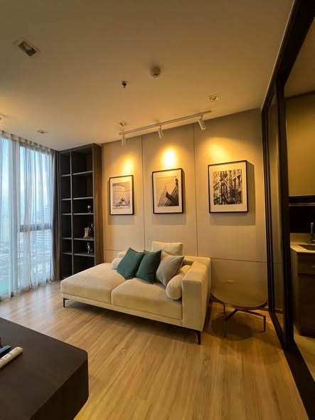 bedroom and living room of THE LINE Phahon-Pradipat