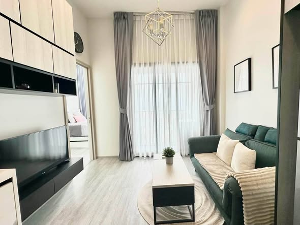 bedroom and living room and room interior of THE LINE Sukhumvit 101