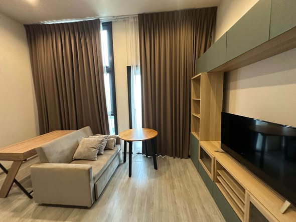 bedroom and room interior of THE LINE Sukhumvit 101