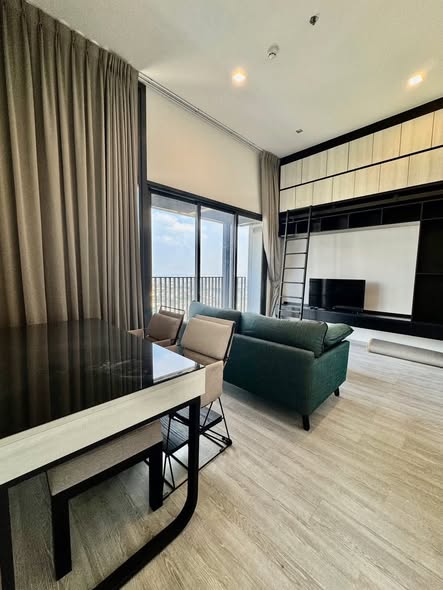 living room and room interior of THE LINE Sukhumvit 101
