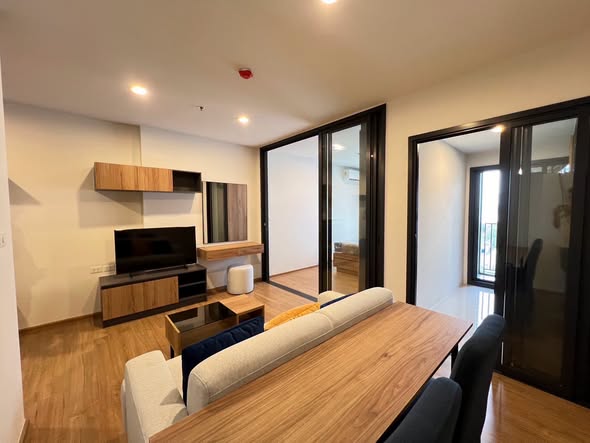 room interior of The Line Vibe เดอะ ไลน์ ไวบ์