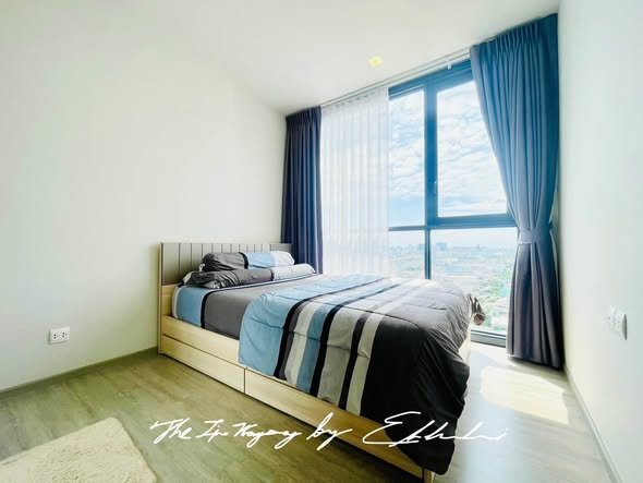 bedroom of THE LINE Wongsawang
